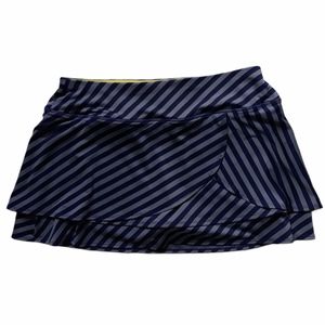 Athleta skort size medium tiered skirt over short
